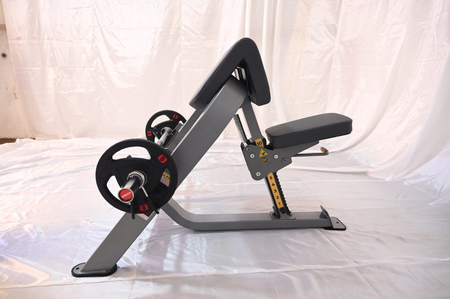 Best Gym Equipment Supplier In Bapunagar

